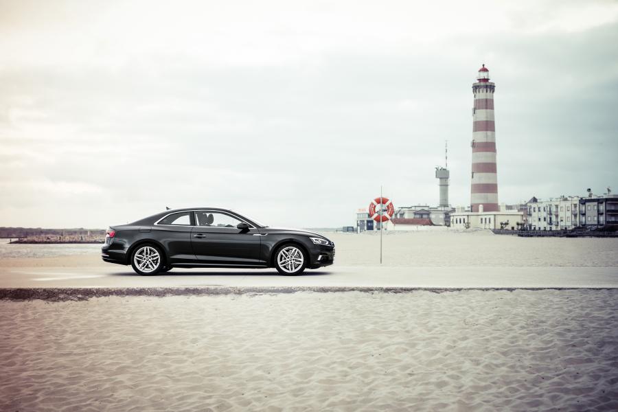  Audi A5 Coupe 2.0 TDI 2016 года  (WW) (фото 4 из 12)